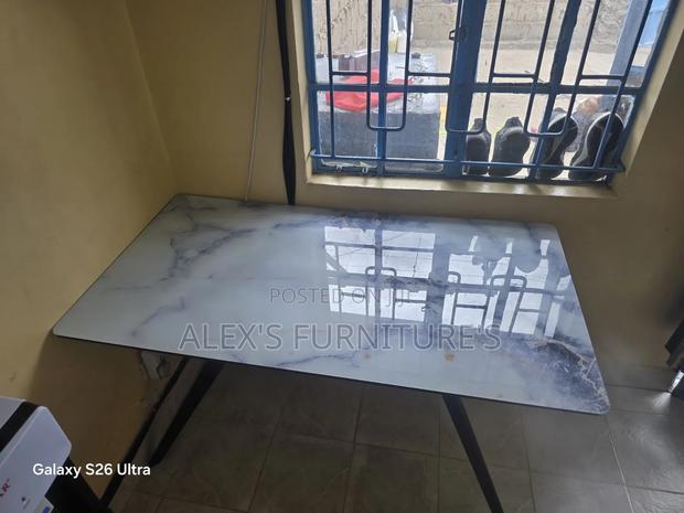 Dining Table Alone Table - thumbnail 2