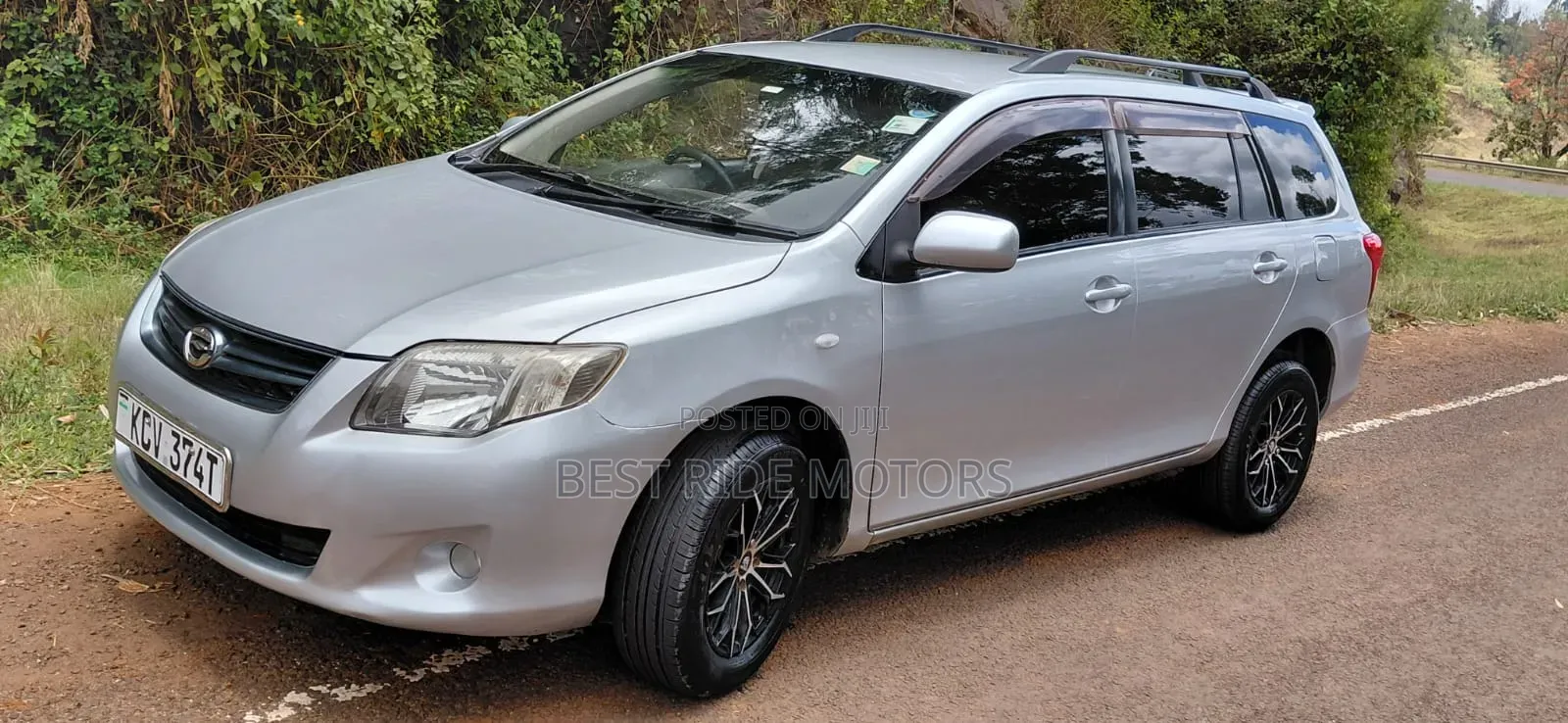 Toyota Corolla Fielder 1.5 Petrol FWD 2012 Silver