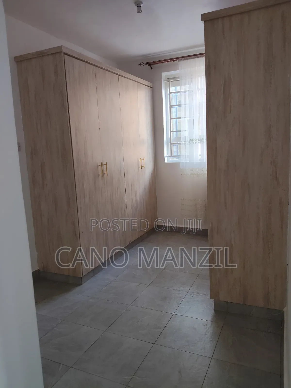 4bdrm Apartment in Windsor, Kenyatta Road / Theta  for rent