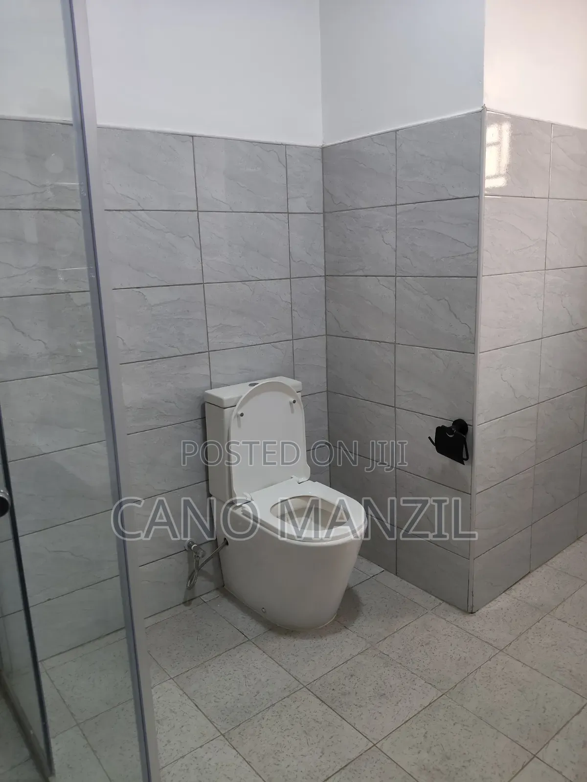 4bdrm Apartment in Windsor, Kenyatta Road / Theta  for rent