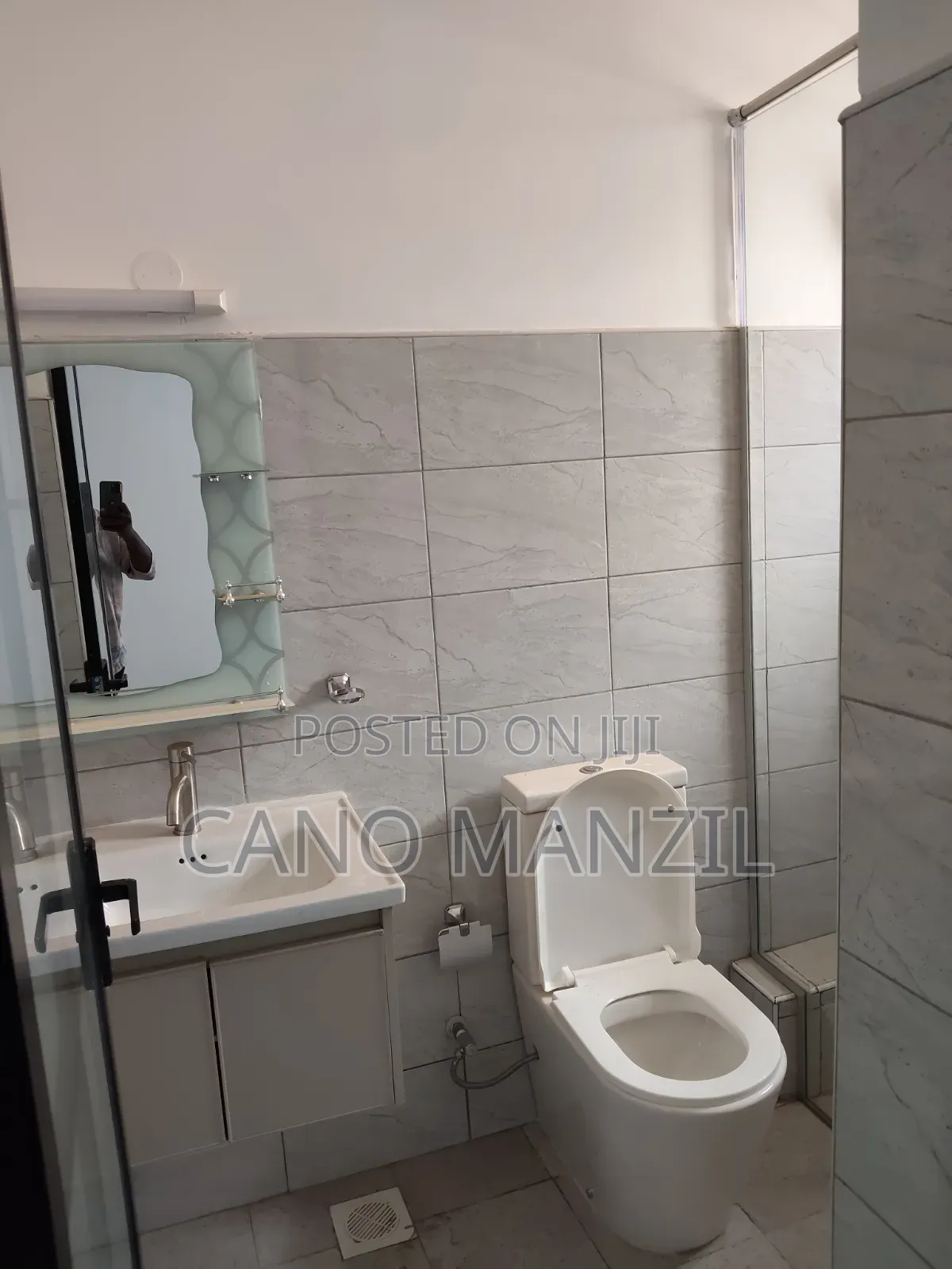 4bdrm Apartment in Windsor, Kenyatta Road / Theta  for rent