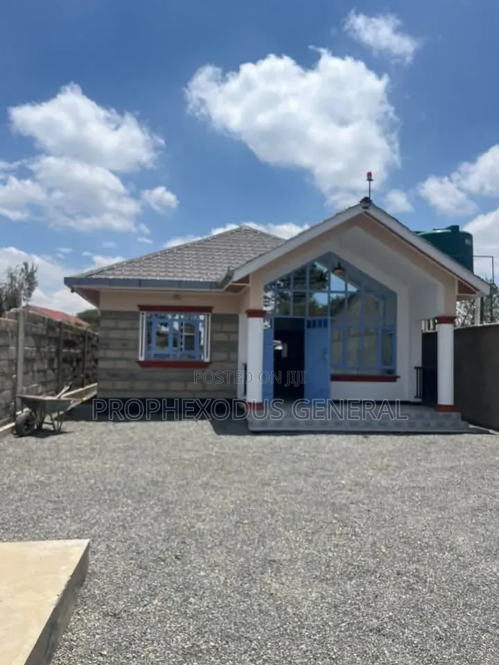 3bdrm Bungalow in Nkoroi for sale