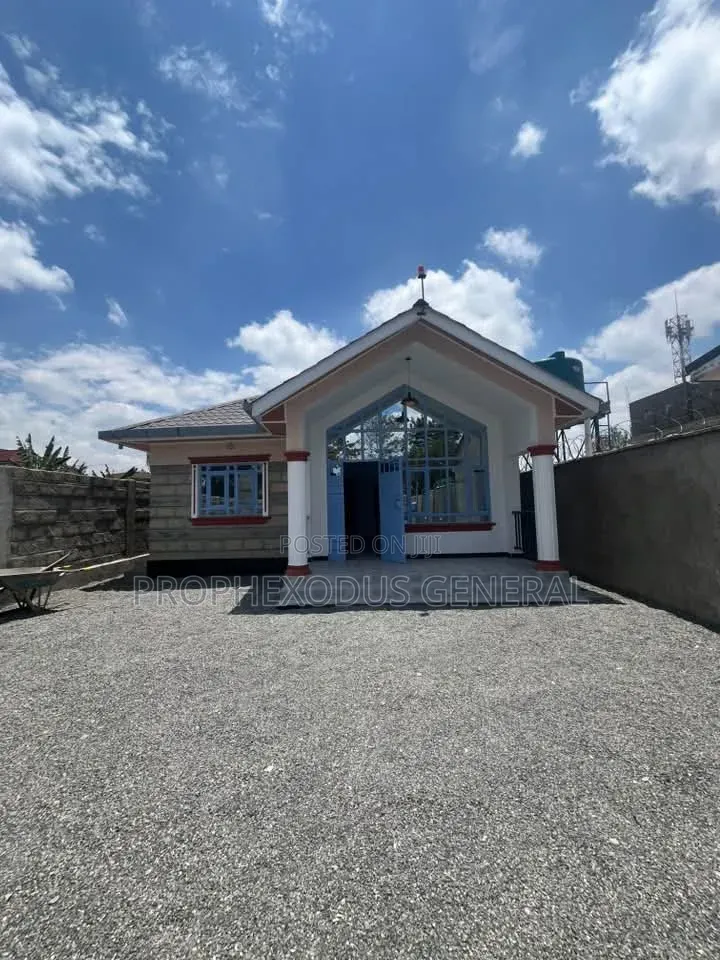 3bdrm Bungalow in Nkoroi for sale