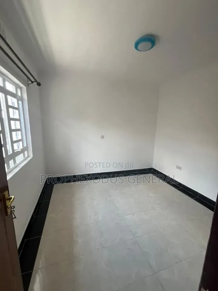 3bdrm Bungalow in Nkoroi for sale