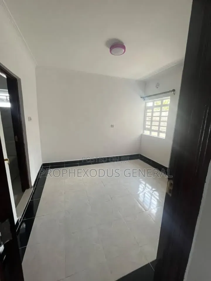 3bdrm Bungalow in Nkoroi for sale