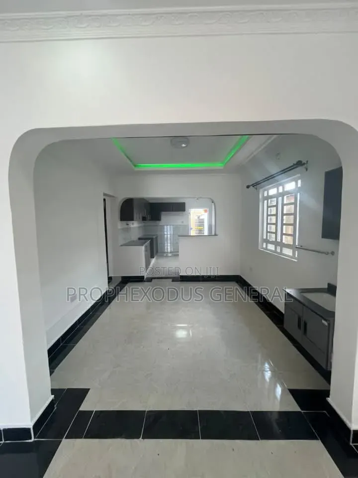 3bdrm Bungalow in Nkoroi for sale