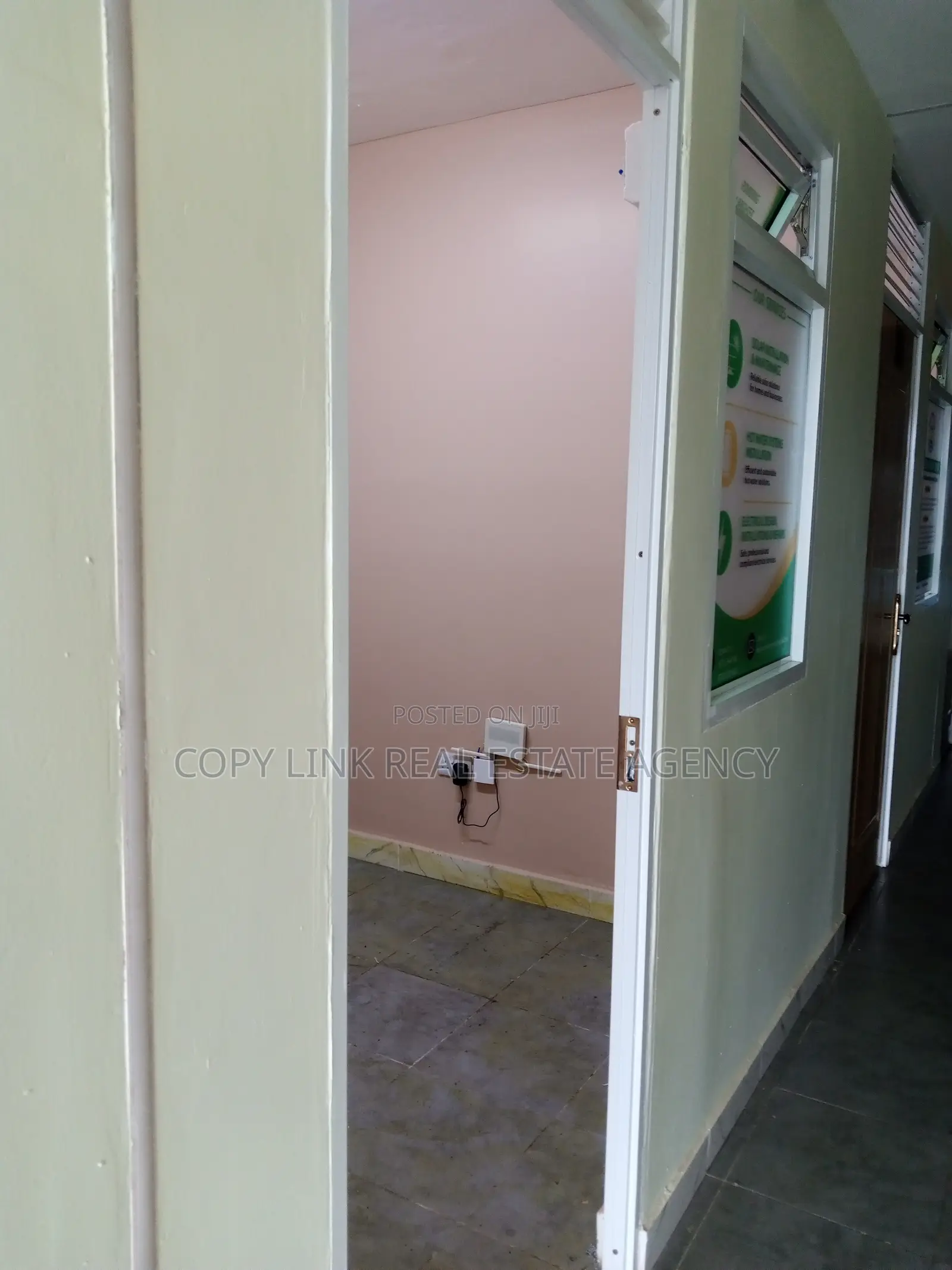 Office Space in Parkland