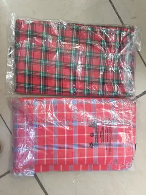 Red Maasai Shuka