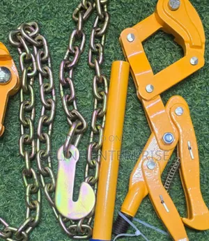 Heavy-Duty Ratchet Wire Fence Tensioner