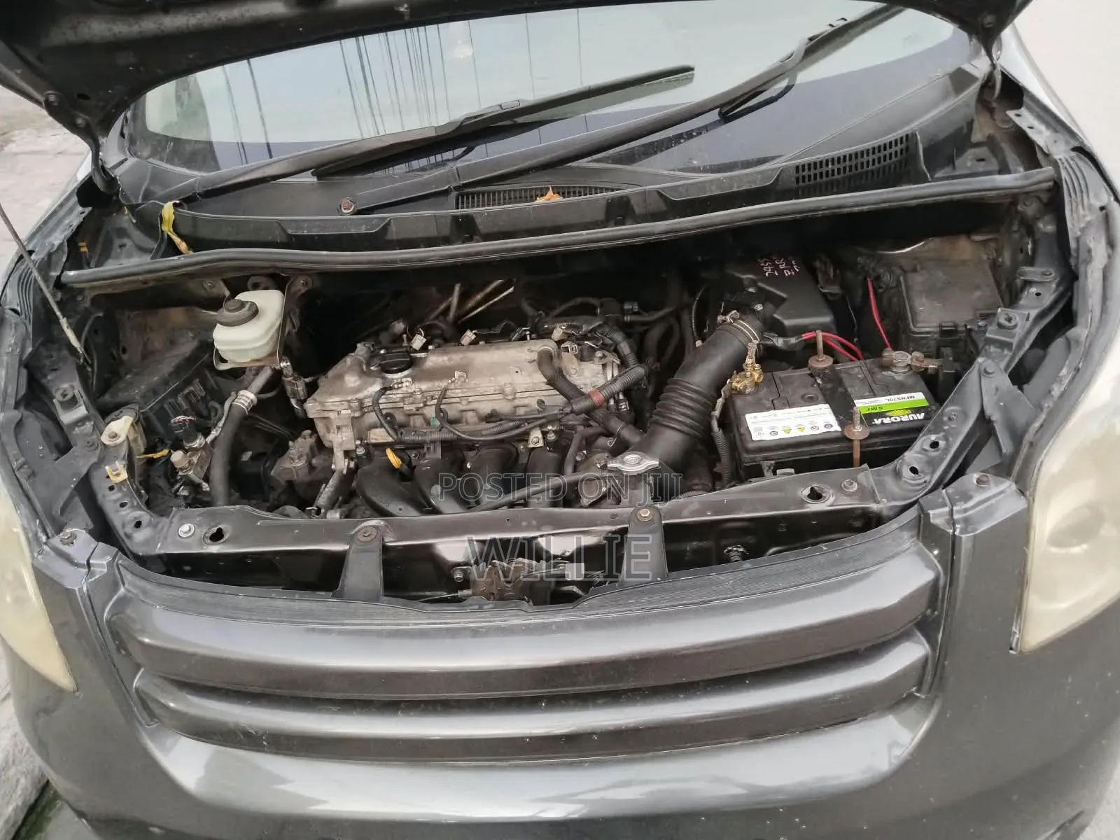 Toyota Noah 2010 Gray