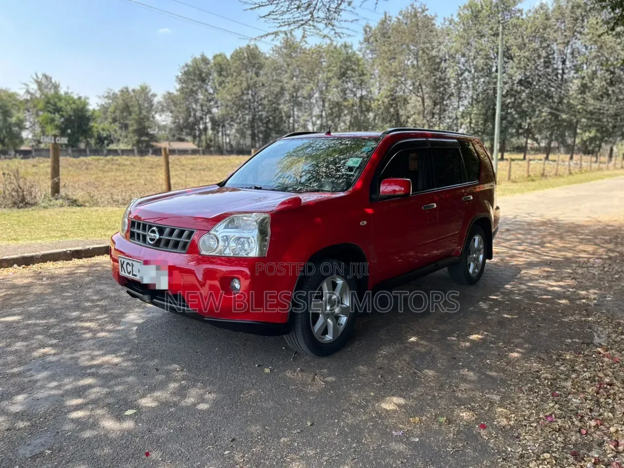 Nissan X-Trail 2010 Red