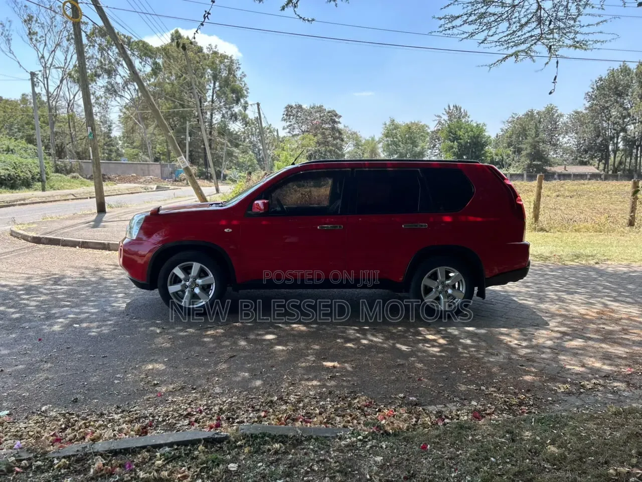 Nissan X-Trail 2010 Red