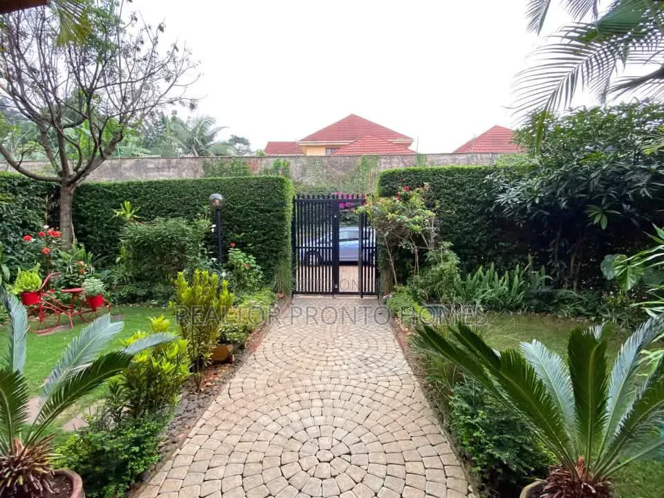 5bdrm Villa in Kitisuru for sale