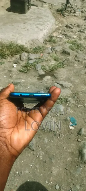 Samsung Galaxy A12 64 GB Blue