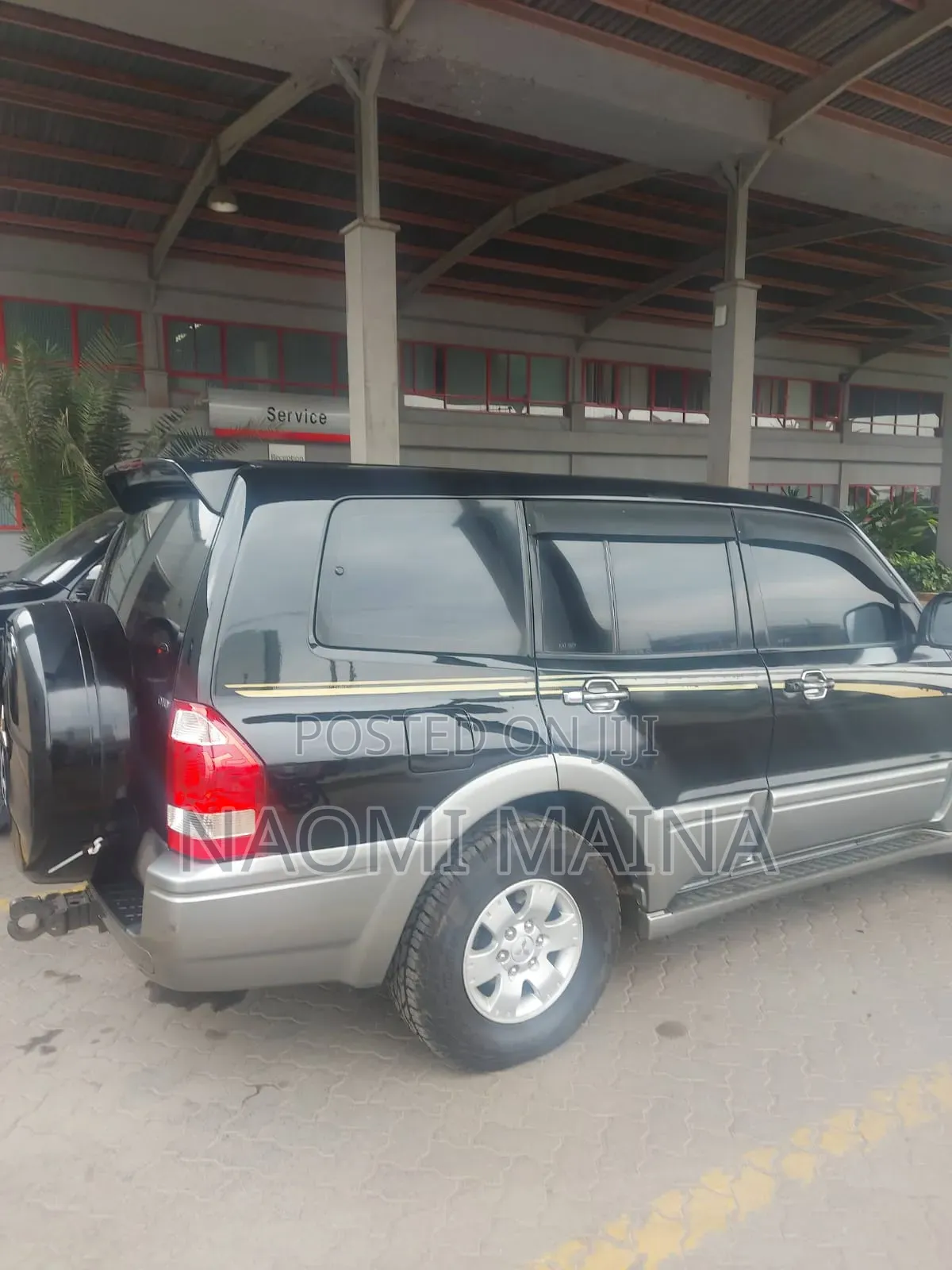 Mitsubishi Pajero 2004