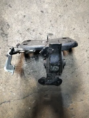 Toyota Vanguard Gear Mounting