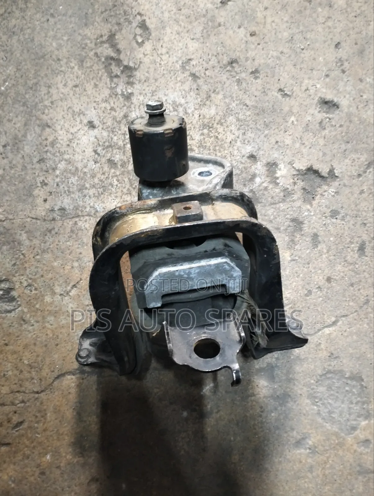 Toyota Probox Engine Mounting