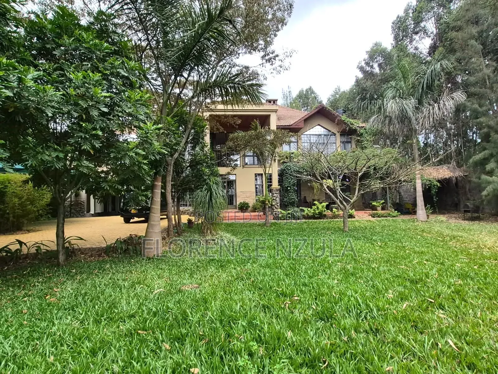 5bdrm Mansion in Kerarapon for sale