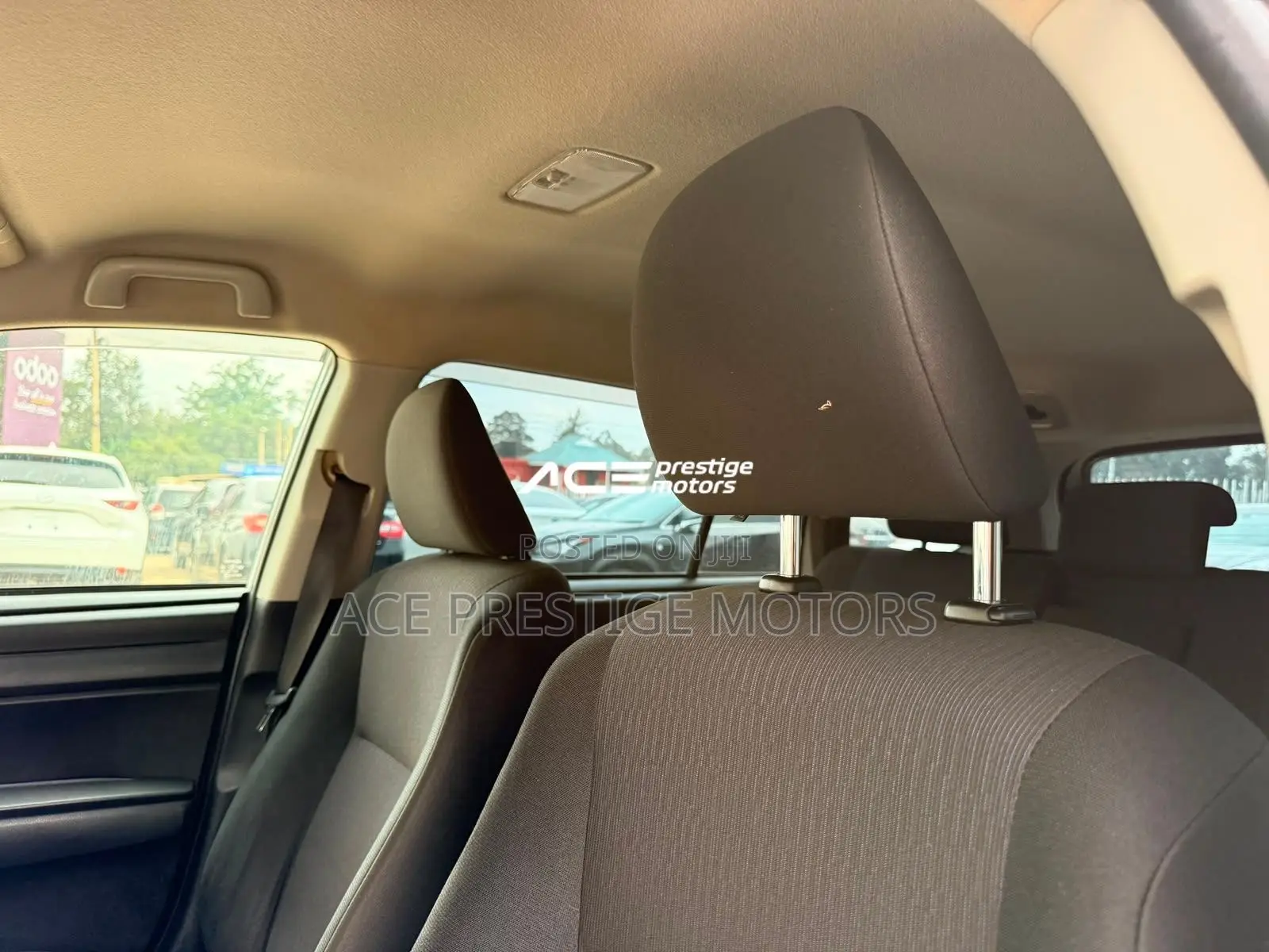 Toyota Corolla Fielder 1.5 Hybrid FWD 2019 White