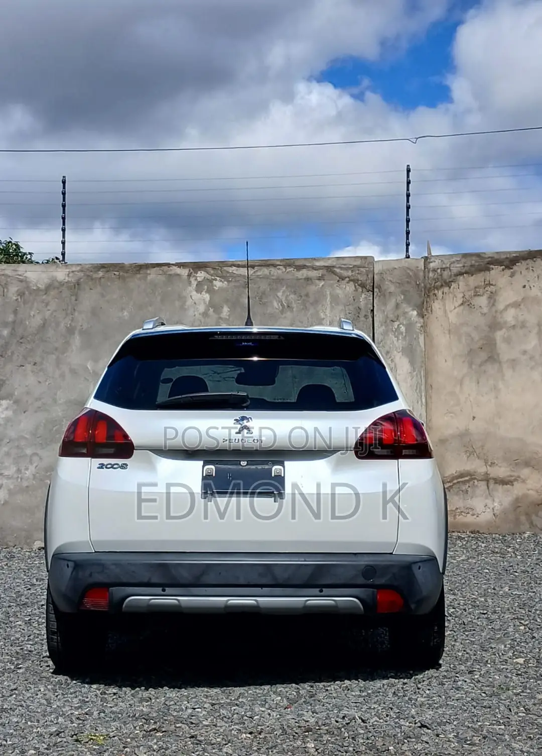 Peugeot 2008 2019 White