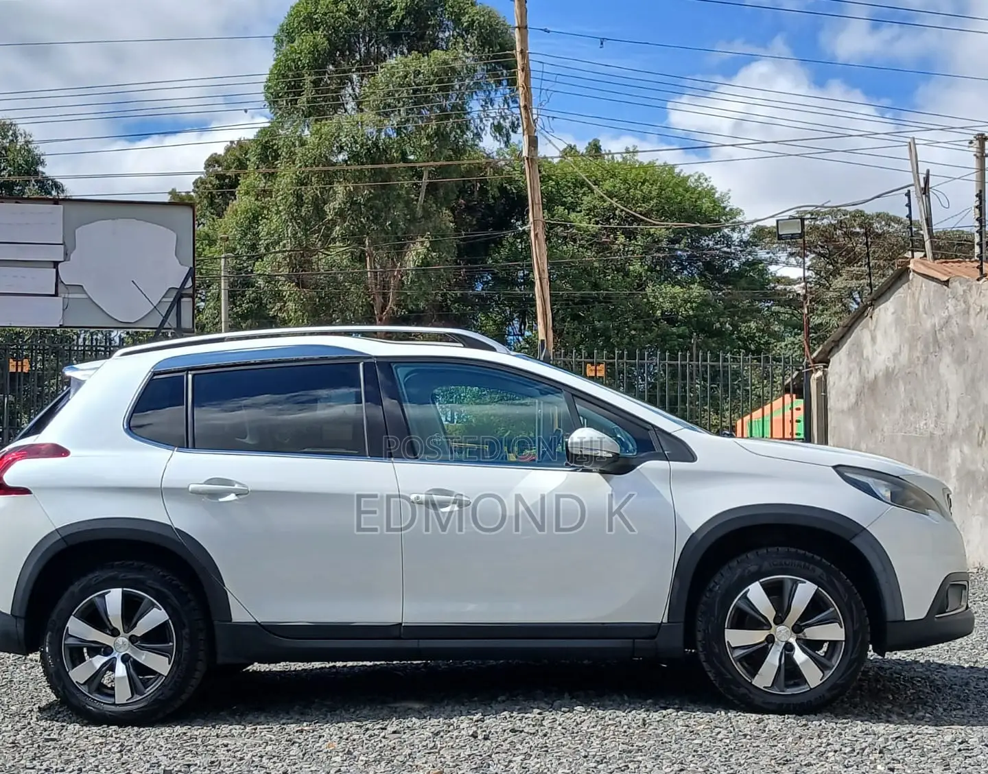 Peugeot 2008 2019 White