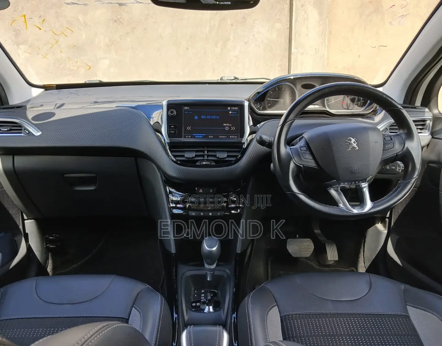 Peugeot 2008 2019 White