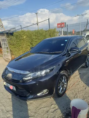 Toyota Harrier 2.5 Hybrid 4WD 2017 Black