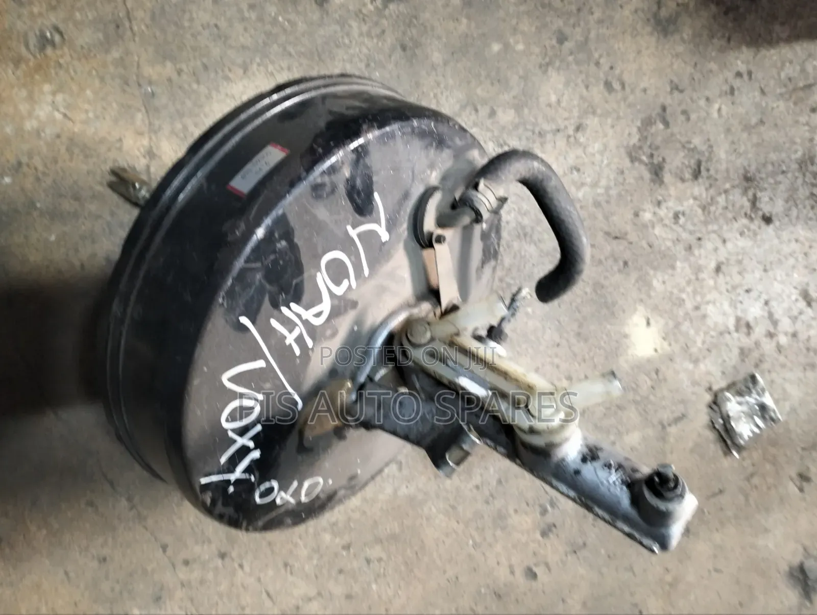 Toyota Noah Brake Booster