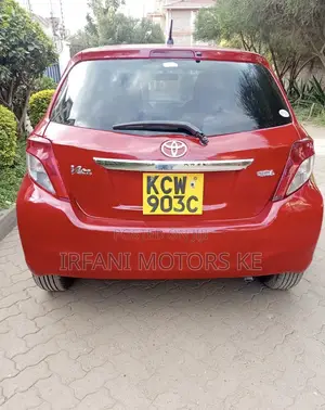 Toyota Vitz 1.0 FWD 5dr 2012 Red