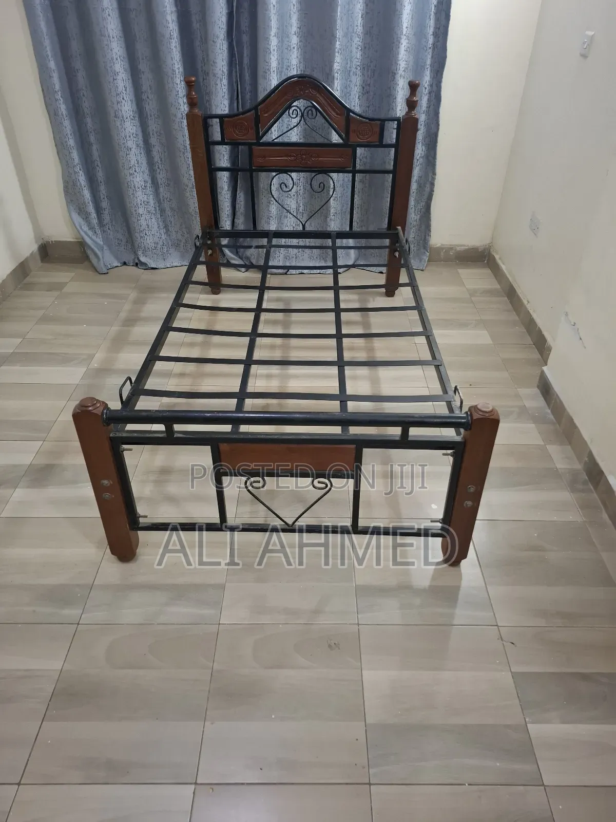 Quality Metallic Bed