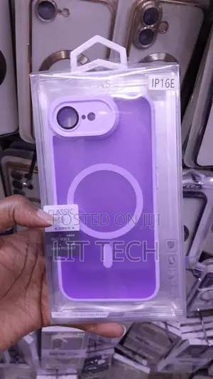 iPhone 16e Matte Purple Magsafe Case