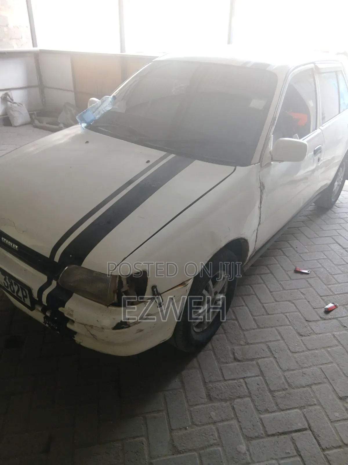 Toyota Starlet 1990 White