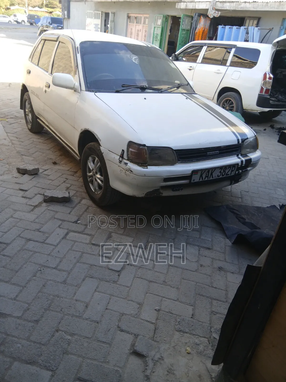 Toyota Starlet 1990 White