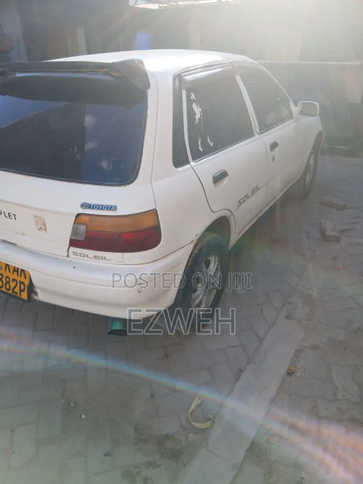 Toyota Starlet 1990 White