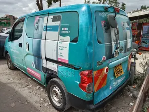 Nissan NV200 2013 White