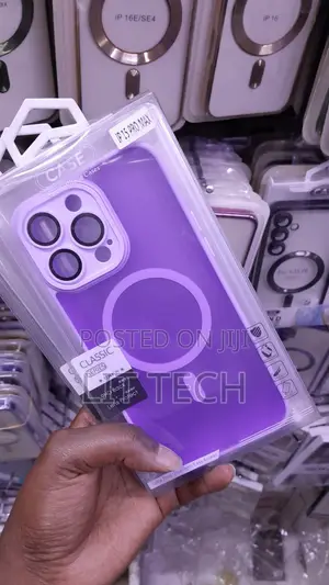 Matte Frost / Anti-Fingerprint Case for iPhone 15 Pro Max
