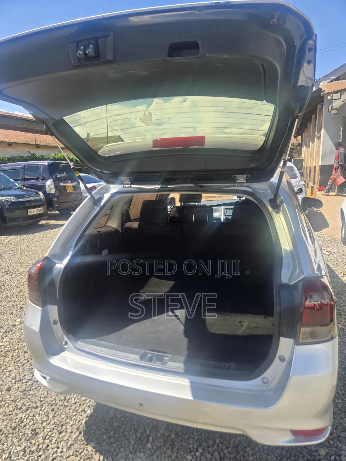 Toyota Corolla Fielder 1.5 Petrol FWD 2015 Silver