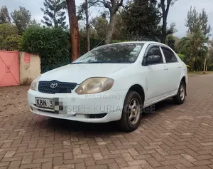 Toyota Corolla 2004 White