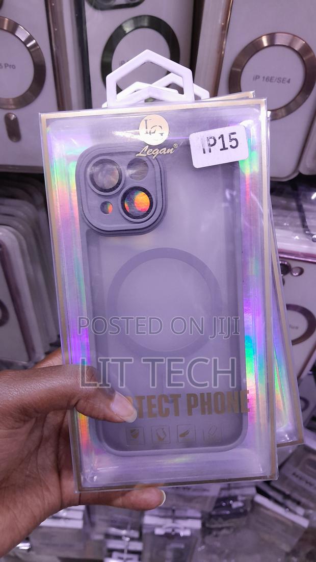 Frosted Gray Case for iPhone 15 - main view