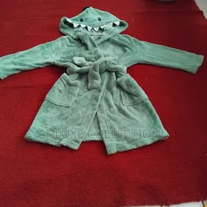 Fleece Hooded Robe