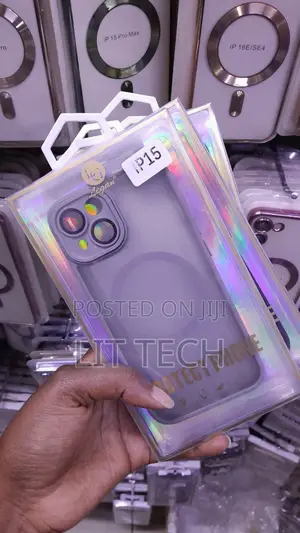 Frosted Gray Case for iPhone 15