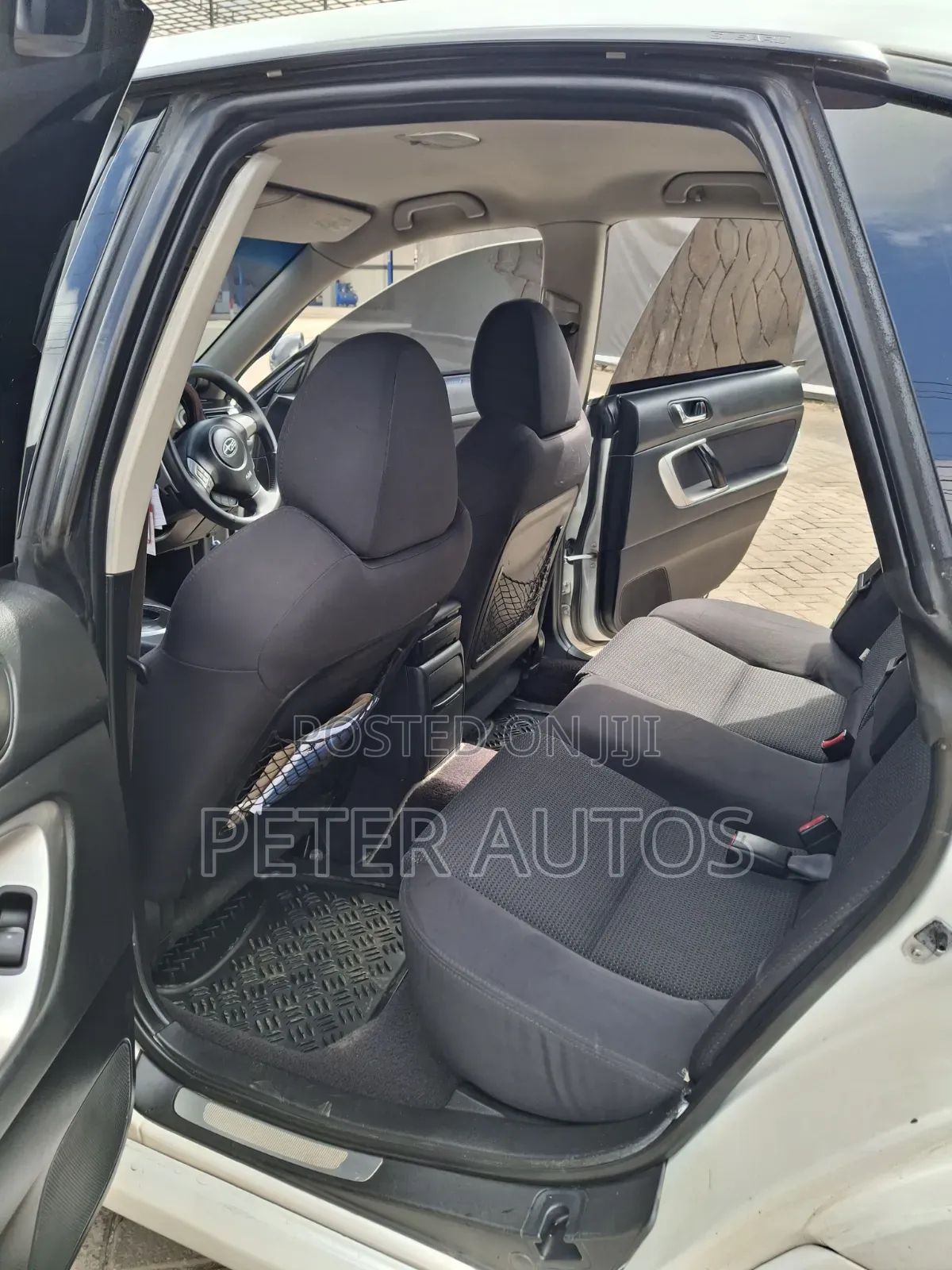 Subaru Legacy 2.0 GT SportShift Premium 2006 White