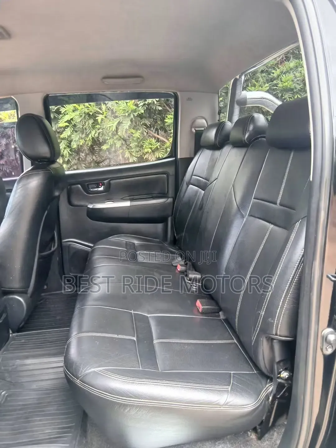 Toyota Hilux 3.0 D-4D 4x4 2015 Black