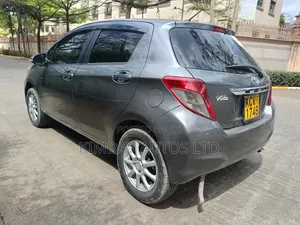 Toyota Vitz 2012 Gray