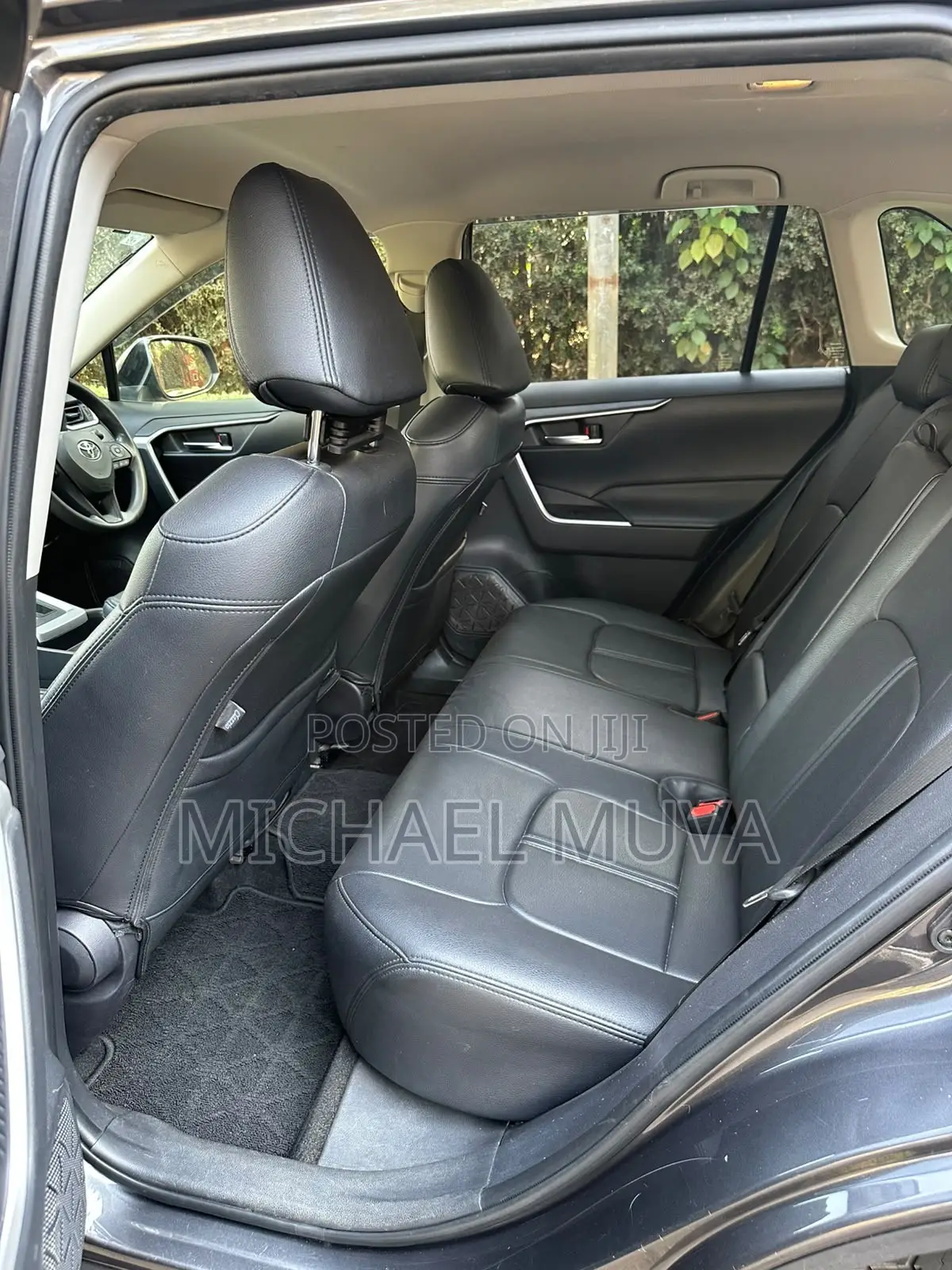 Toyota RAV4 2019 Gray