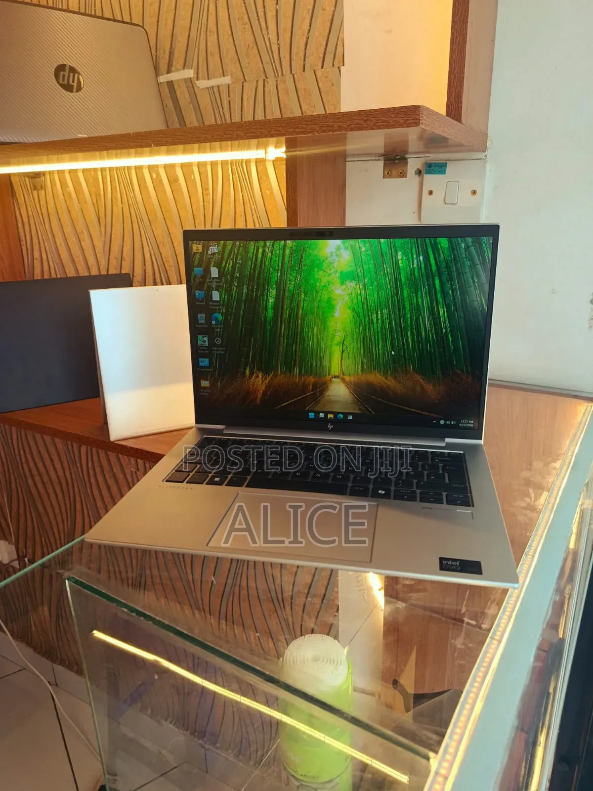 New Laptop HP EliteBook 840 G11 16GB Intel Core Ultra 5 SSD 512GB