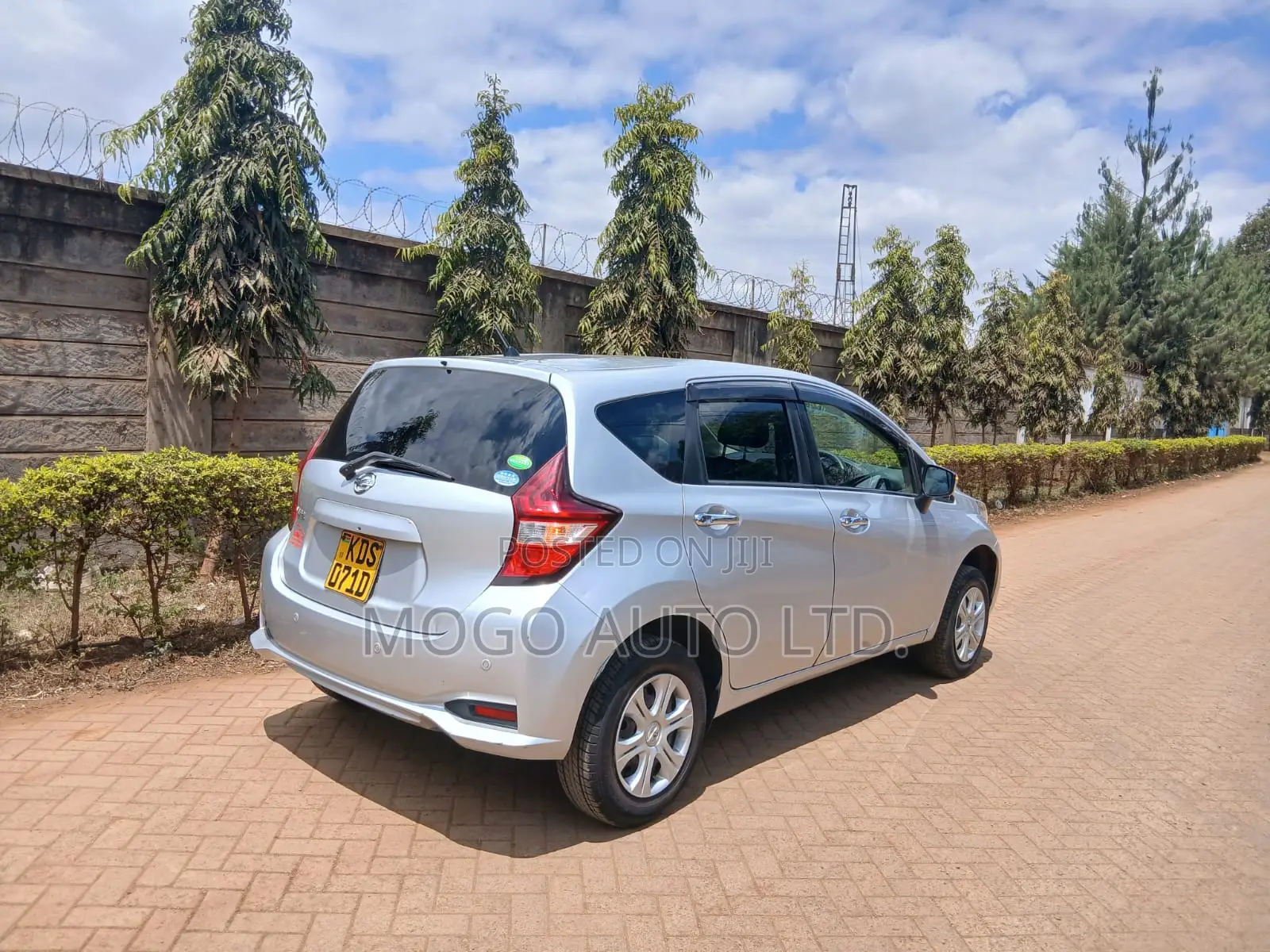 Nissan Note 2017 Silver