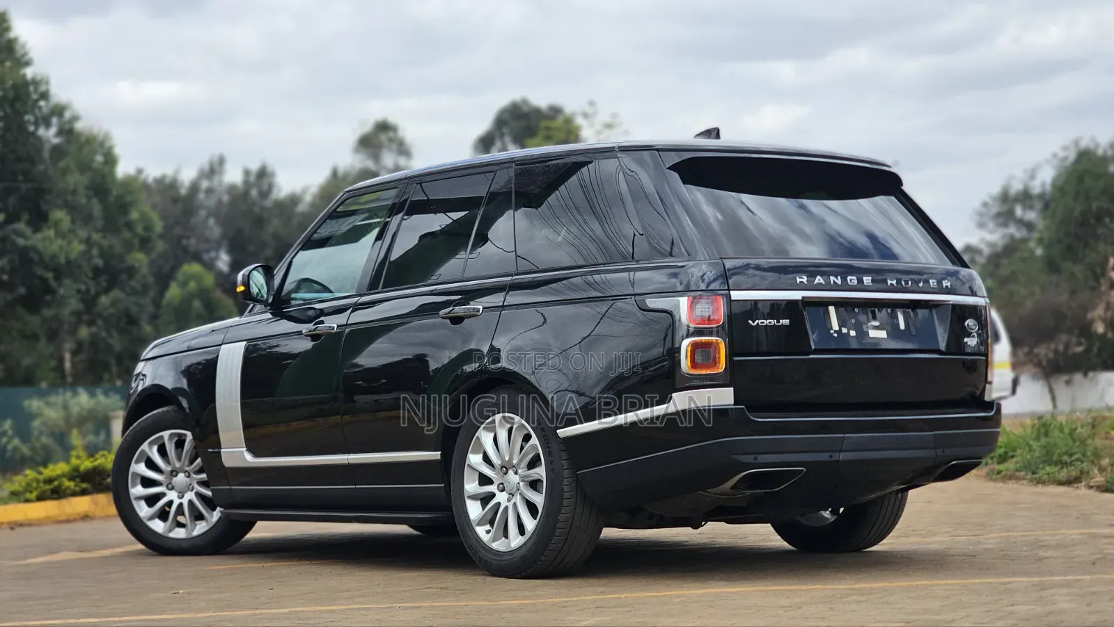 Land Rover Range Rover Vogue 2019 Black