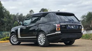 Land Rover Range Rover Vogue 2019 Black