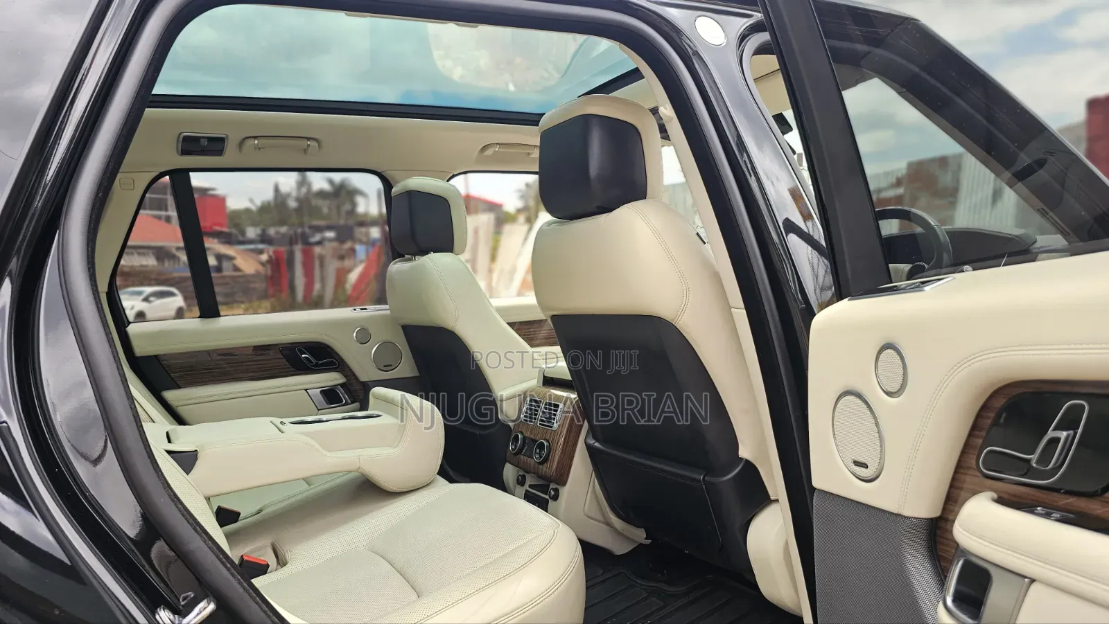 Land Rover Range Rover Vogue 2019 Black